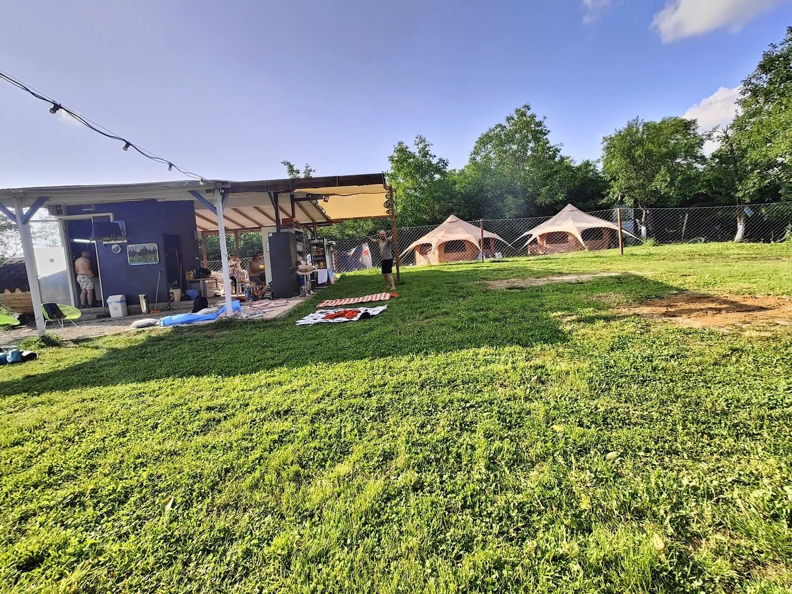 Foisor si corturi glamping — Private Events & Groups - Camping Be You Văleni