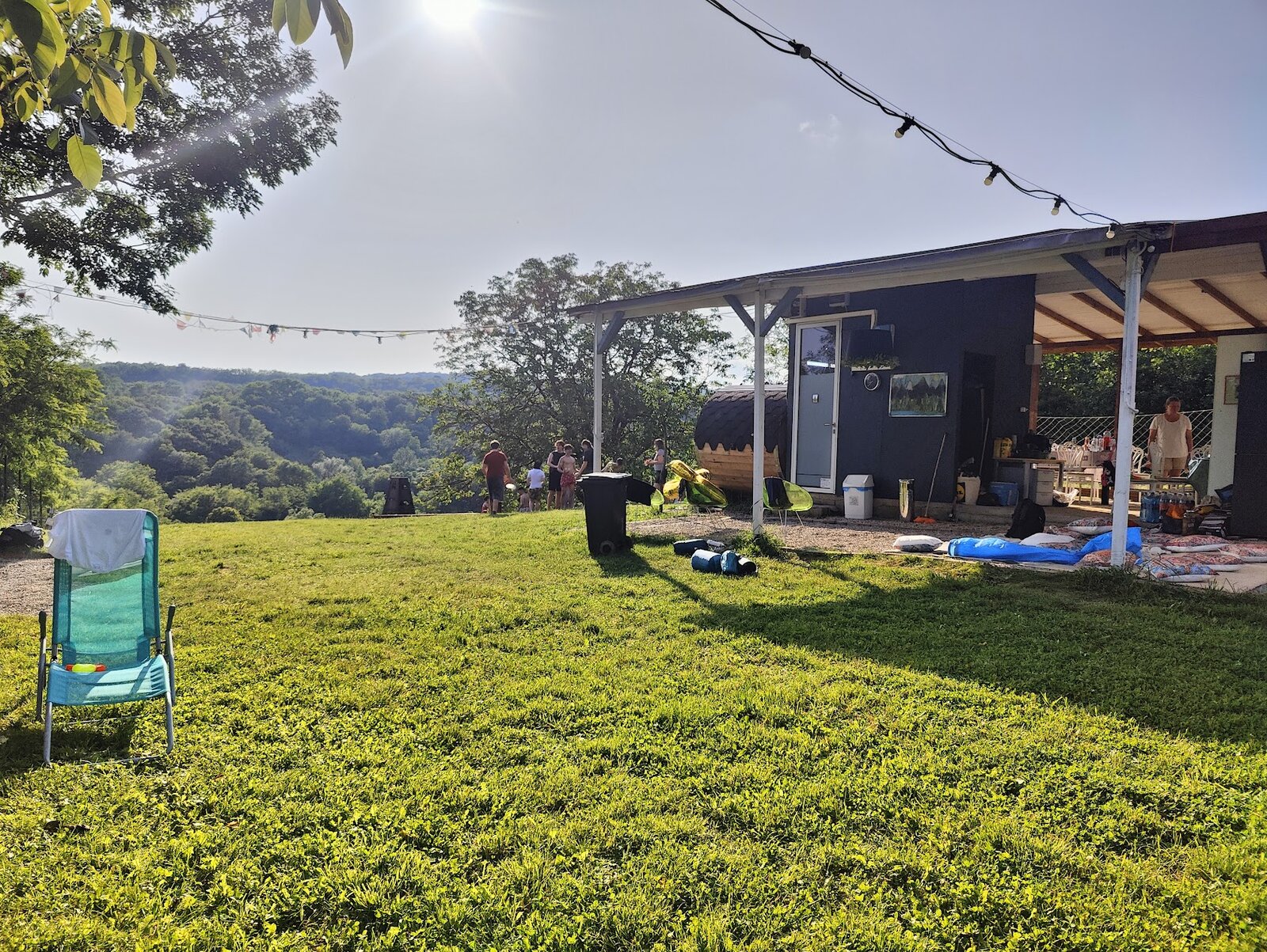 Platou si foisor la apus — Private Events & Groups - Camping Be You Văleni