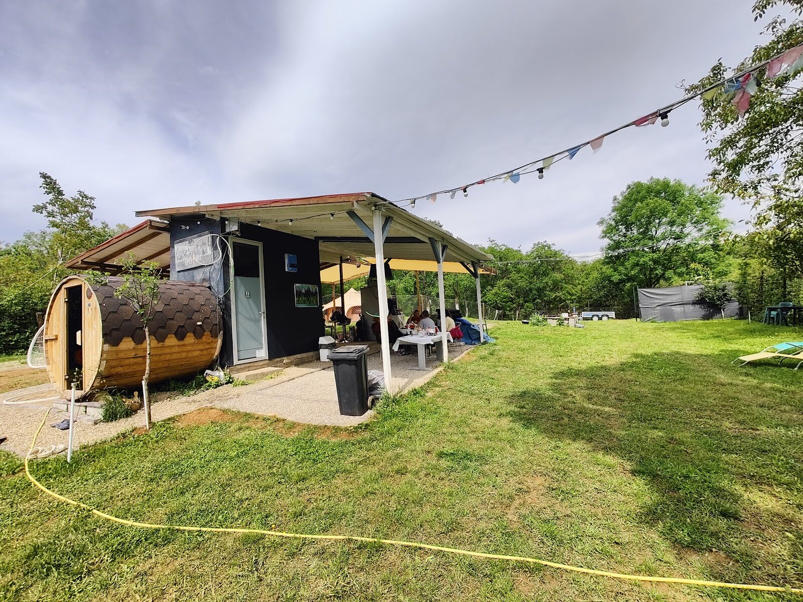 Foisor si sauna — Private Events & Groups - Camping Be You Văleni