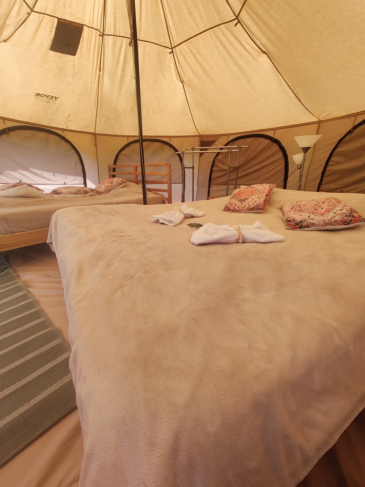 Pat matrimonial — Iurta Mare Paul - Camping Be You Văleni